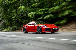 Porsche 911 Turbo S 2020 года  (UK)
